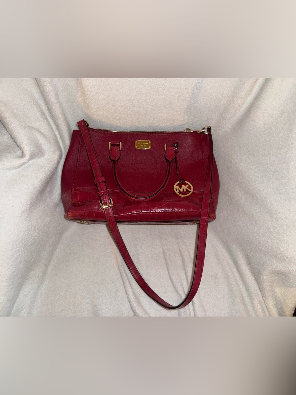 Michael Kors Kellen Medium Embossed Leather Satchel with Matching Wallet - Picture 2 of 11